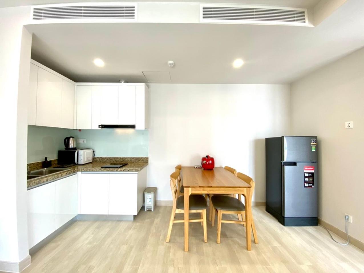 Wise Stay Gold Coast Apartment ニャチャン 部屋 写真