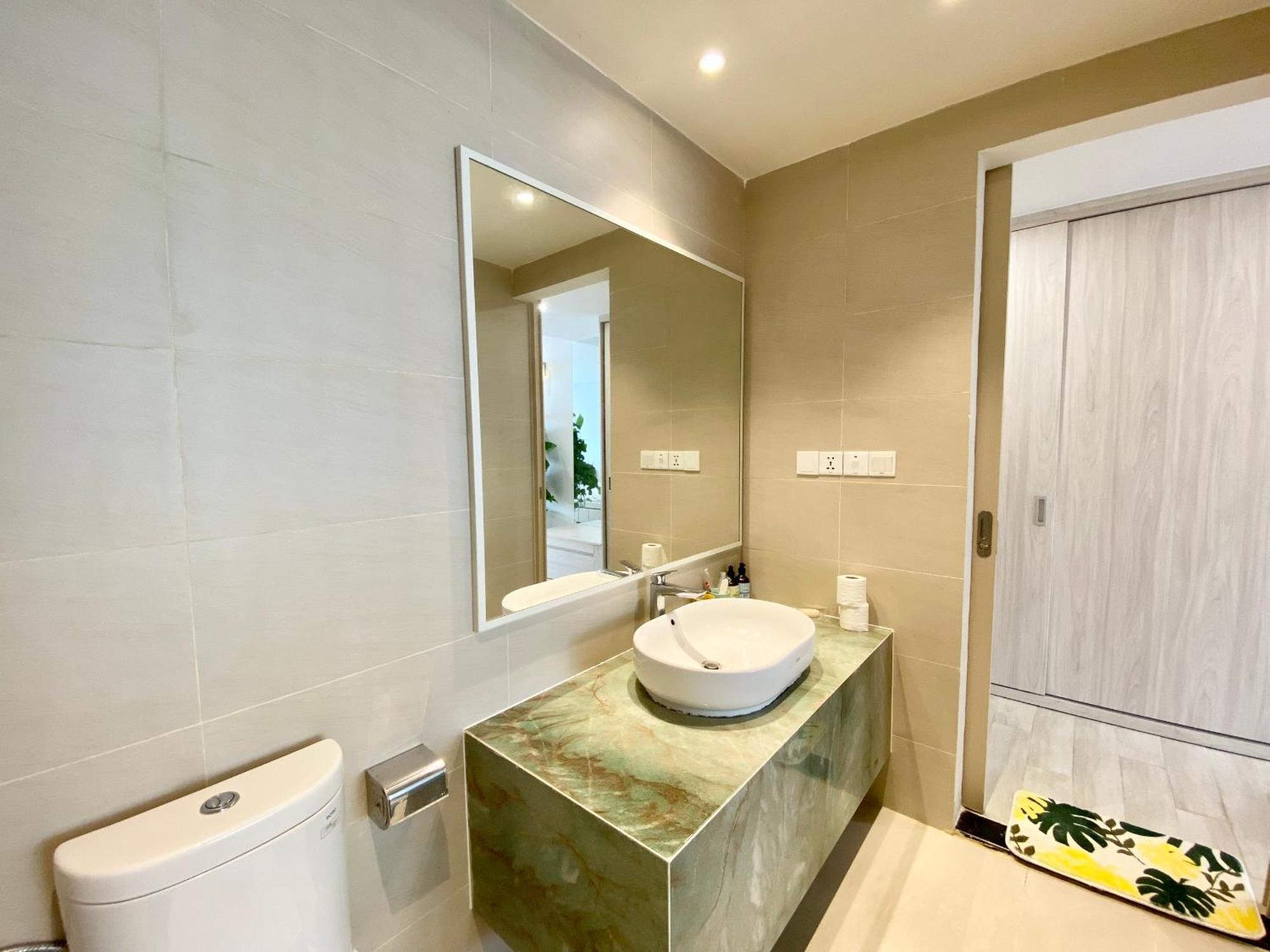 Wise Stay Gold Coast Apartment ニャチャン 部屋 写真