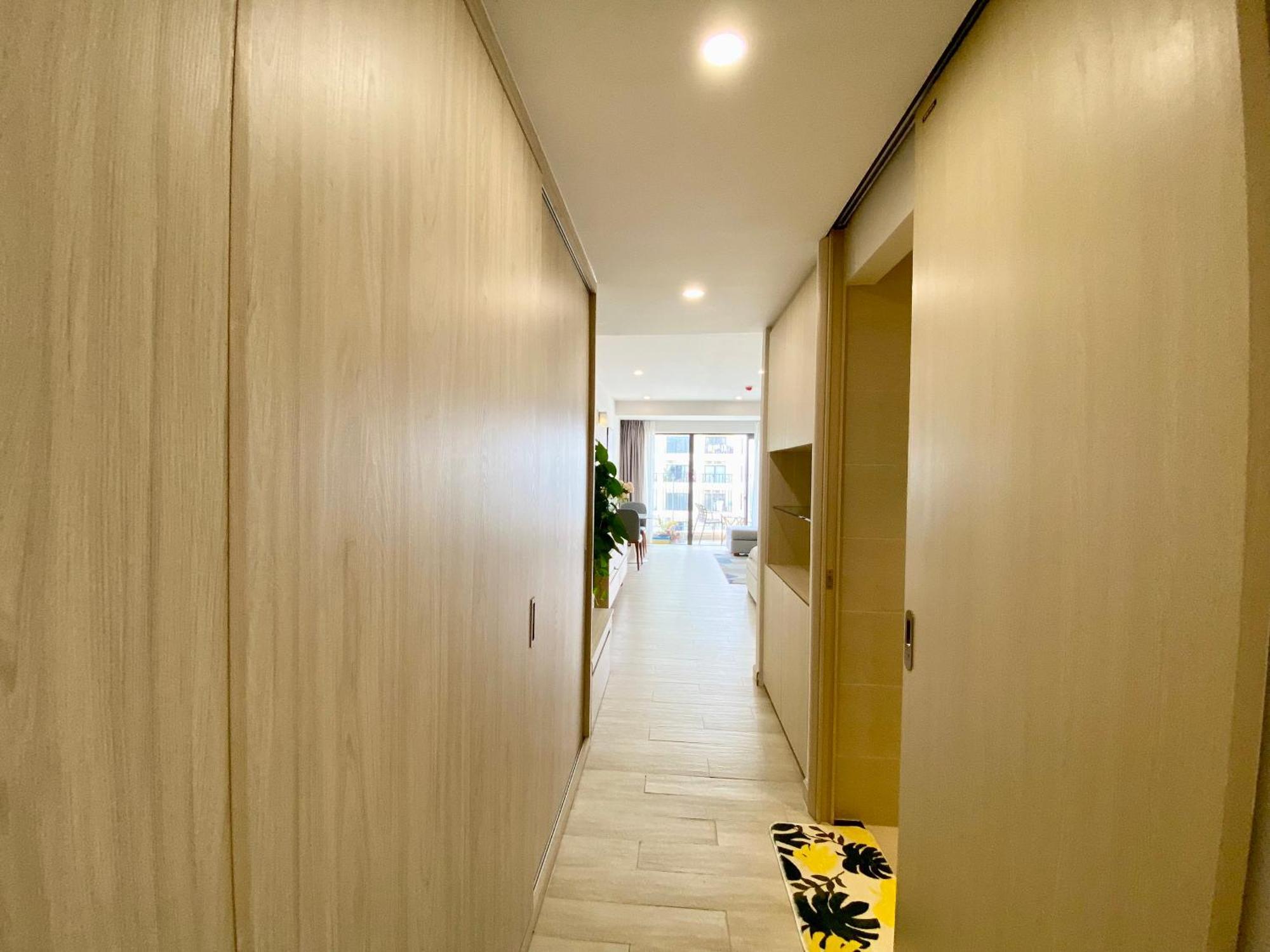 Wise Stay Gold Coast Apartment ニャチャン 部屋 写真